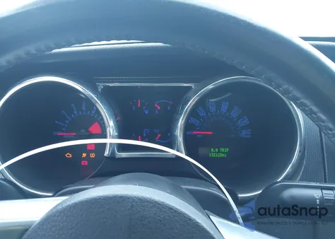 2007 Ford Mustang Gt Deluxe/Gt Premium z USA, uszkodzony, nr VIN 1ZVHT85HX75323067